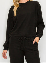 Load image into Gallery viewer, Black Ribbed Crew Neck