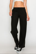Load image into Gallery viewer, Black Ribbed Wide Leg Pant
