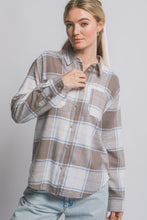 Load image into Gallery viewer, Plaid Flannel Button Down Shirt

