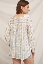 Load image into Gallery viewer, V-neck Button Down Long Sleeve Blouse
